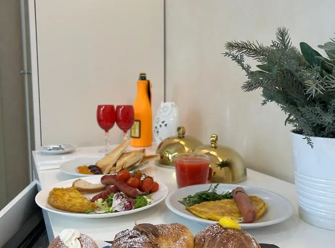 Affittacamere Piazza Venezia Luxury 4*