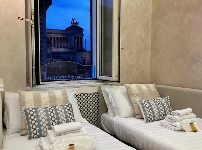 Piazza Venezia Luxury Konukevi 4*