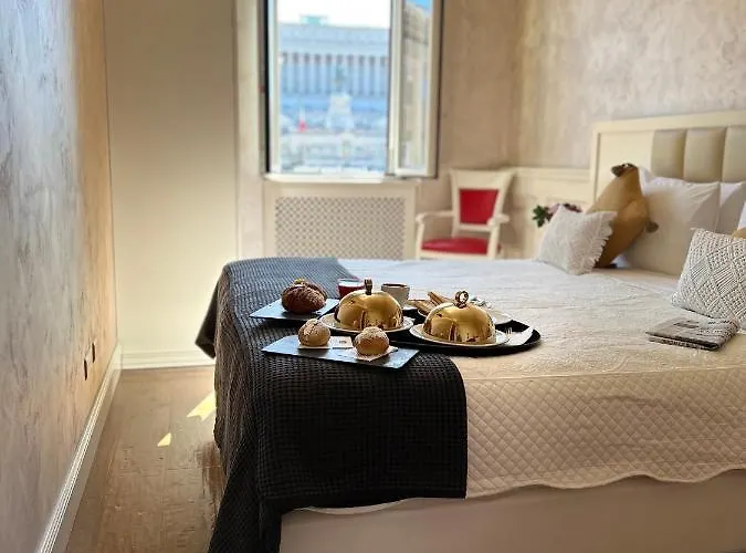 Piazza Venezia Luxury 4*