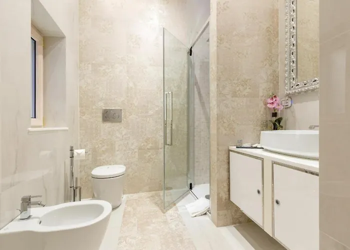 Affittacamere Piazza Venezia Luxury 4*